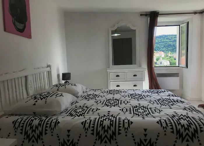 Maison Entiere Equipe 4 Possibilite De 10 Couchage Centre Corse Holiday home Venaco (Corsica)