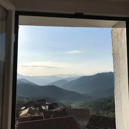 Maison Entiere Equipe 4 Possibilite De 10 Couchage Venaco Centre Corse *