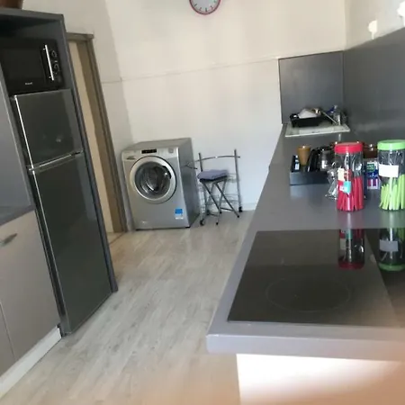 Maison Entière équipé 4 Possibilité De 10 Couchage Centre Corse