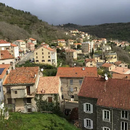Casa vacanze Maison Entière équipé 4 Possibilité De 10 Couchage Centre Corse