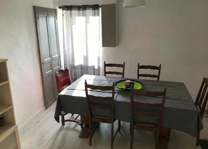 Maison Entière équipé 4 Possibilité De 10 Couchage Centre Corse
