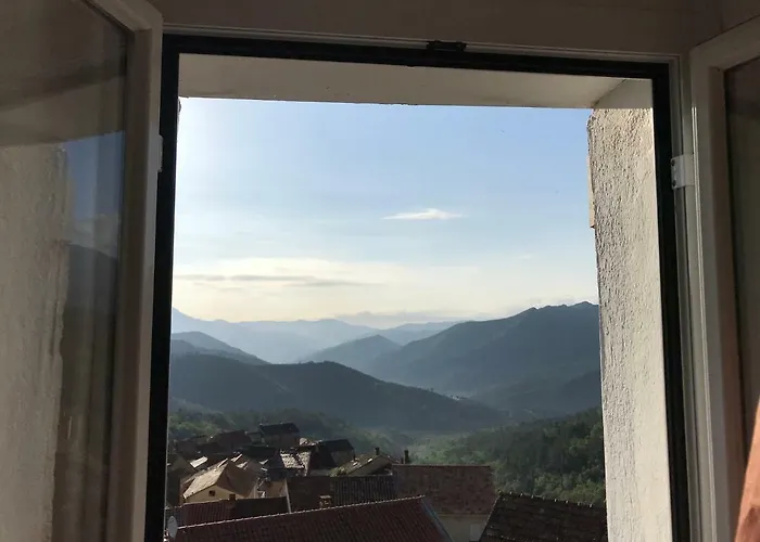 Maison Entière équipé 4 Possibilité De 10 Couchage Centre Corse *