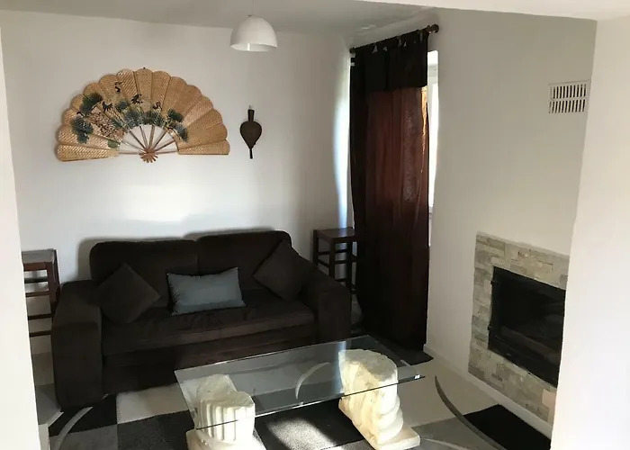 Maison Entière équipé 4 Possibilité De 10 Couchage Centre Corse